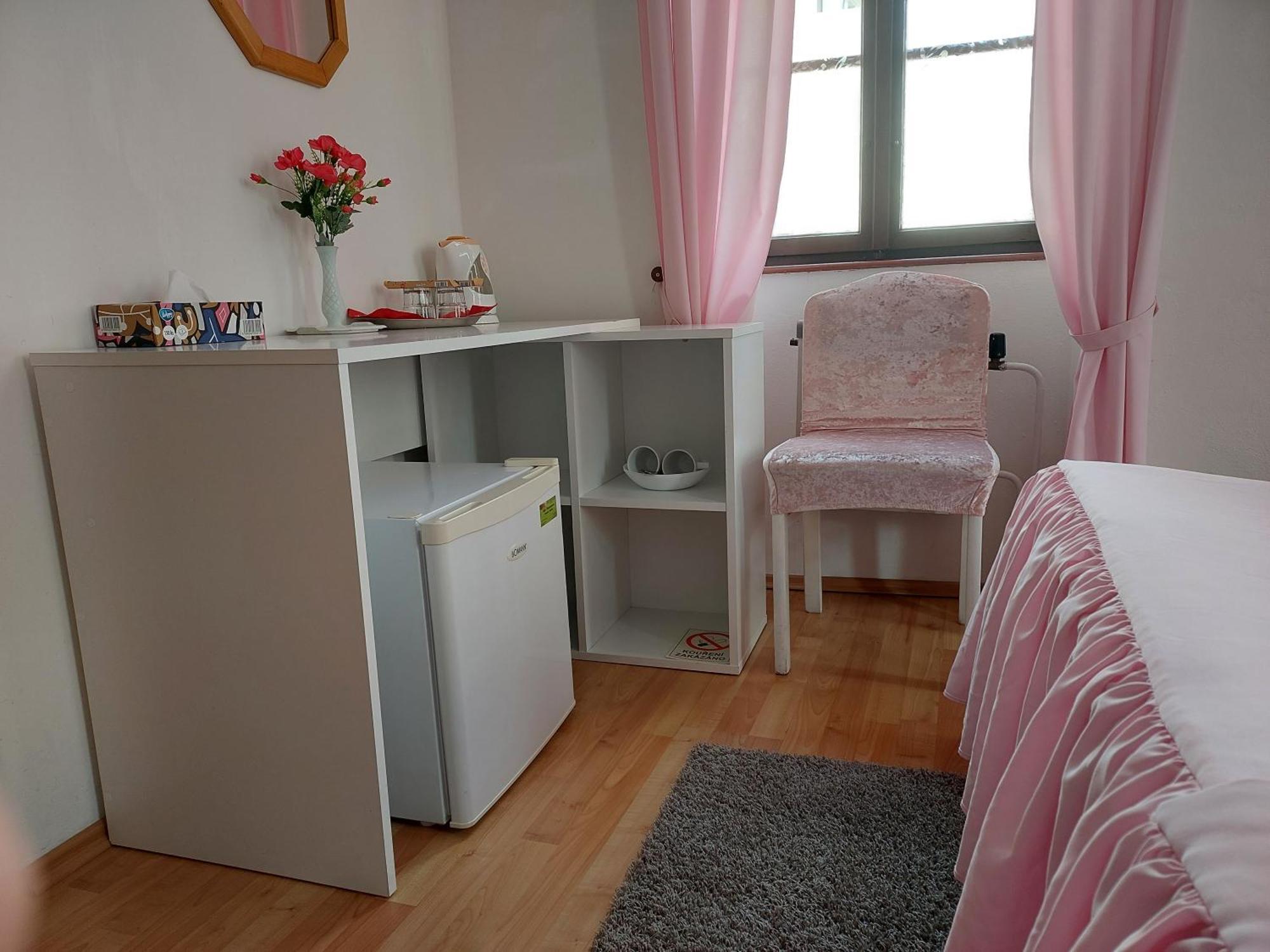 Hotel Asila Karlovy Vary Ngoại thất bức ảnh